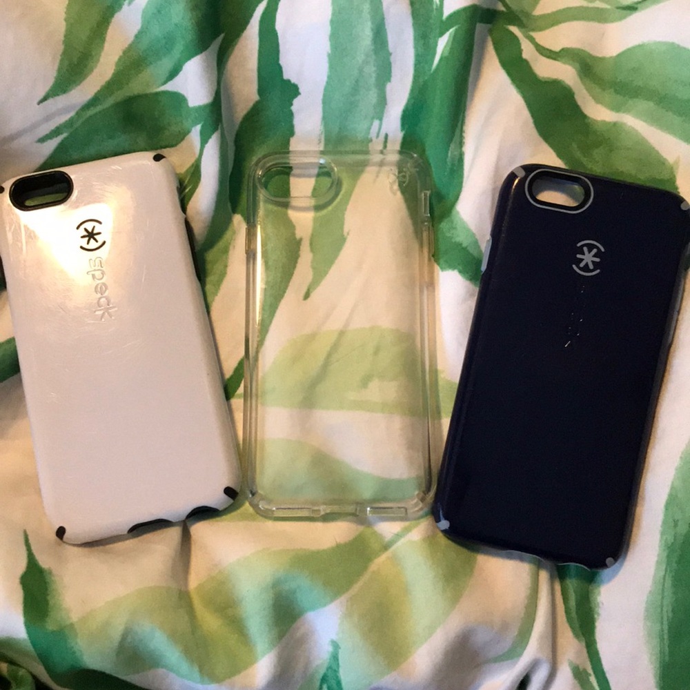 bundle of speck cases